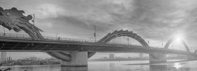 9831600/vbg220181-drachenbruecke-in-da-nang_1765974543724.jpg