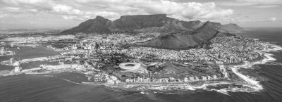 9831606/vbg22981-kapstadt-tafelberg_1765980366757.jpg