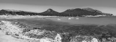 9833009/calaagulla-mallorca-spanien-strand-gettyimages-960881810-0_1769075906322.jpg