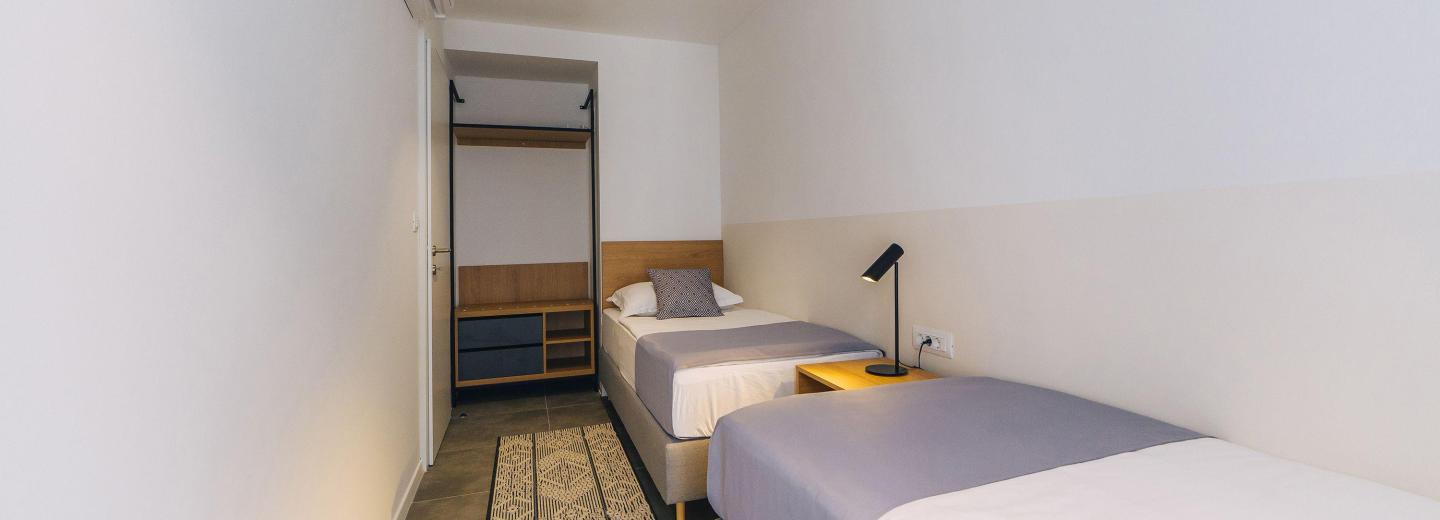 Szoba példa, családi lakosztály erkély 2RSP