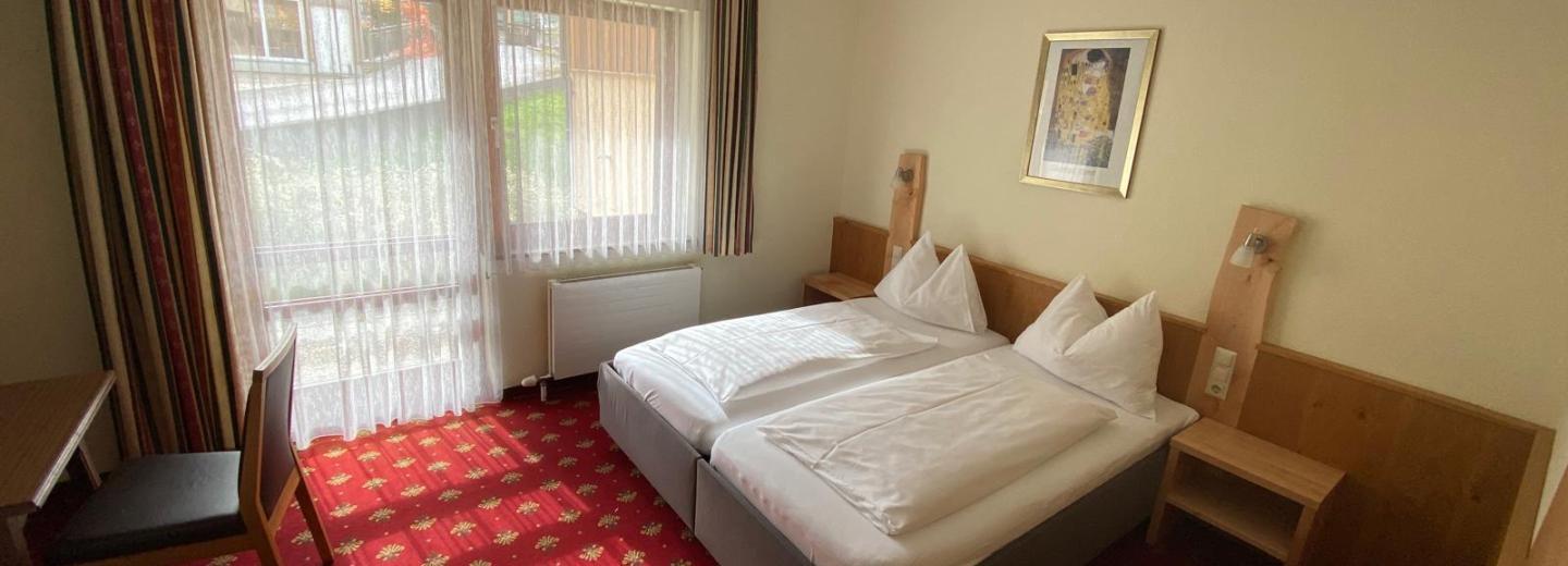 Szoba példa, kétágyas szoba