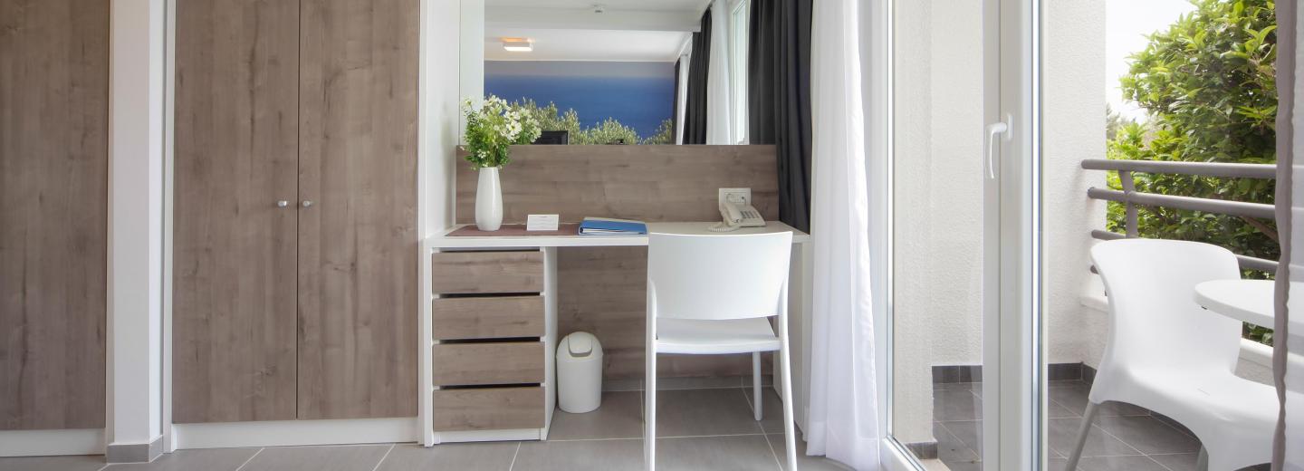Zimmerbeispiel, Familienzimmer Nebenhaus Balkon