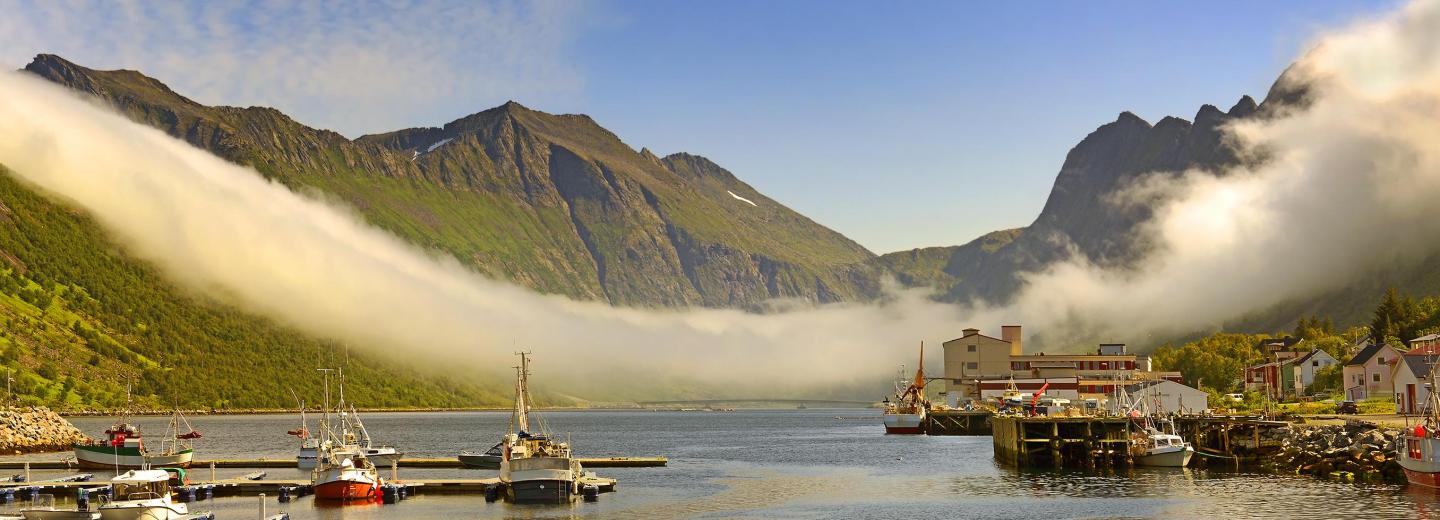 Kérjük, adja le ezt az utalványt a reptéri autókölcsönző cégnél.