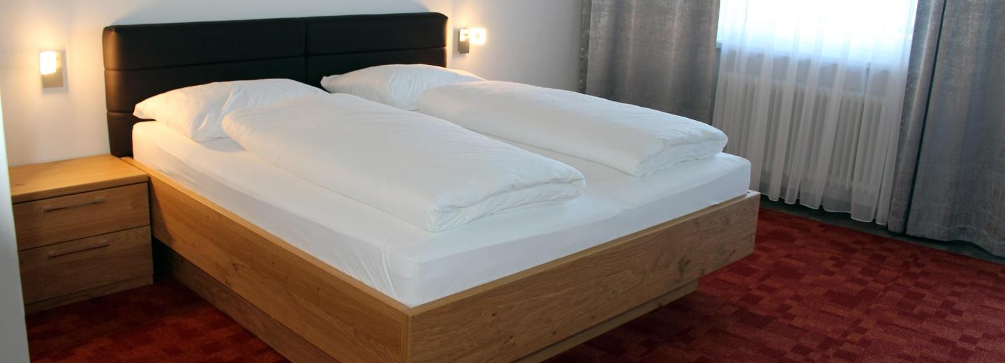 Zimmerbeispiel: Doppelzimmer Balkon