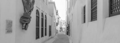 9834590/bahrain-pearling-path-old-town-district-bahrain-adobestock-1254198590_1772148334721.jpeg