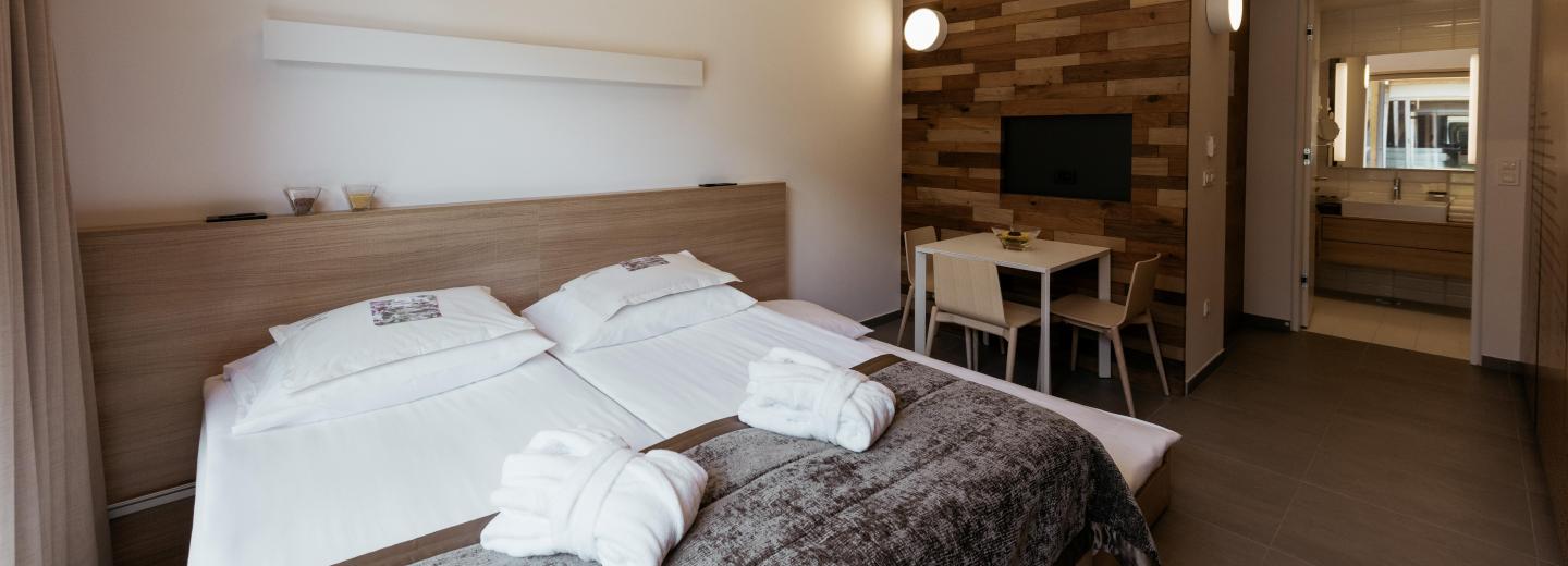 Szoba példa, apartman 2 felnőtt + 2 Gyermekek teraszával