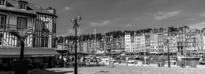9837432/adobestock-520651897-honfleur-le-havre-_1774869303363.jpeg