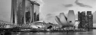 9837855/adobestock-351151274-singapur_1775138587140.jpeg