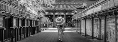 9839154/adobestock-geisha-tempel-japan-268173642_1775631551345.jpeg