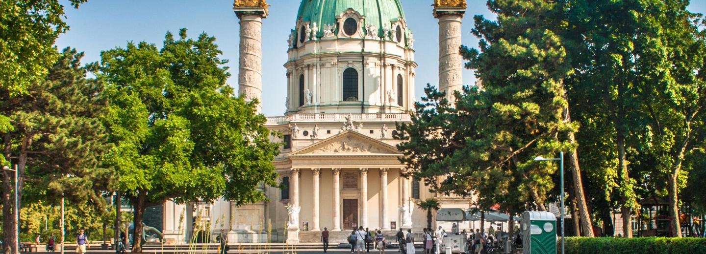 Karlsplatz Bécs