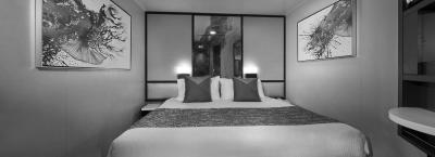 9839165/ncl-jade-inside-ia_1775653901192.jpg