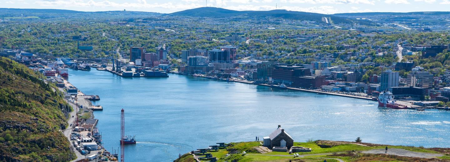 Hamburgból Grönlandon át New Yorkba - hajóút és városnéző túra