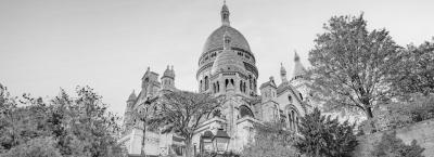 9846425/montmatre-im-herbst-adobestock-436680763_1776937682476.jpeg