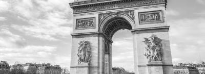 9846425/paris-triumphbogen-adobestock-49451059_1776937626032.jpeg