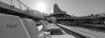 9865068/oc-o-riviera-pool-deck-sunrise-2026-05-05-09-09-02_1778240105877.jpg