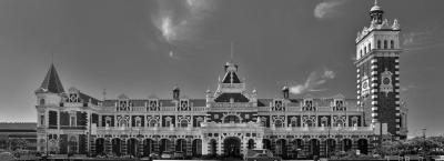 9869651/dunedin-railwaystation-adobestock-269027126_1778841014078.jpg