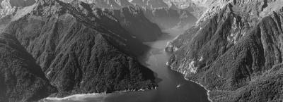 9869651/milford-sound-von-oben-adobestock-315326503_1778840820794.jpeg