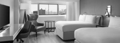9875720/millennium-hilton-new-york-one-un-plaza-double-double_1779095836770.jpg