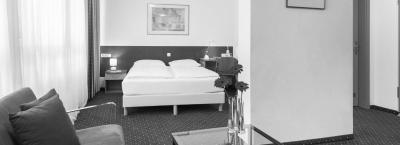 9883670/azimut-erding-erding-391002201-140622-37192-4_1779790745266.jpg
