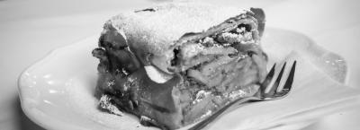 9895805/apfelstrudel-adobestock-138477838_1780907853386.jpeg