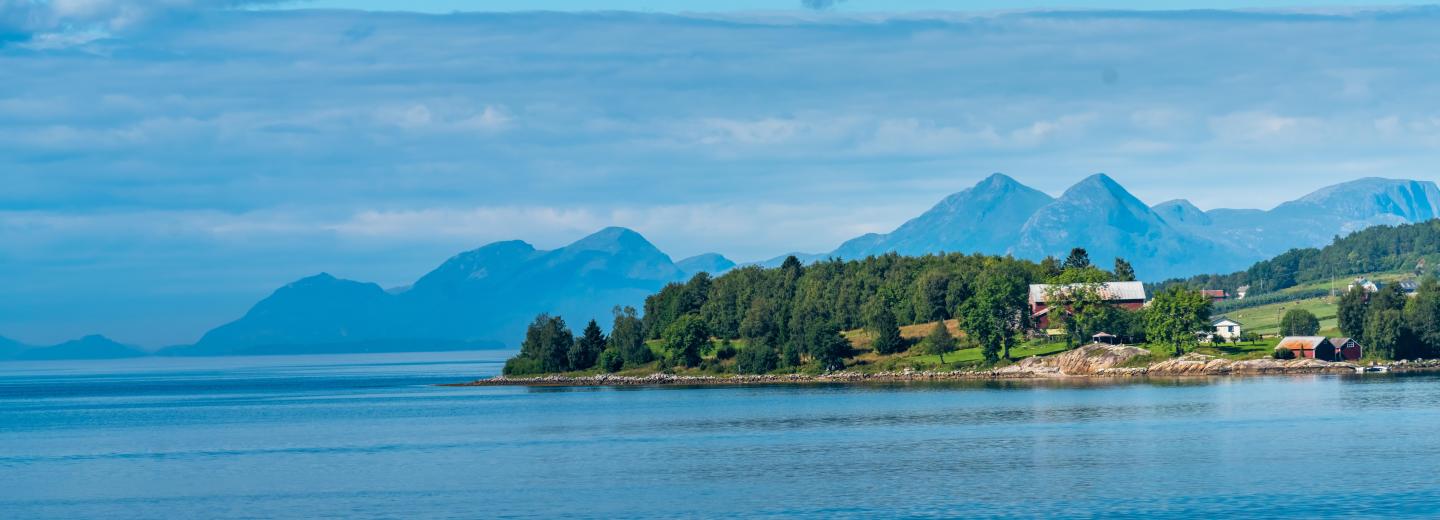 Norwegische Fjordlandschaft - Kreuzfahrt